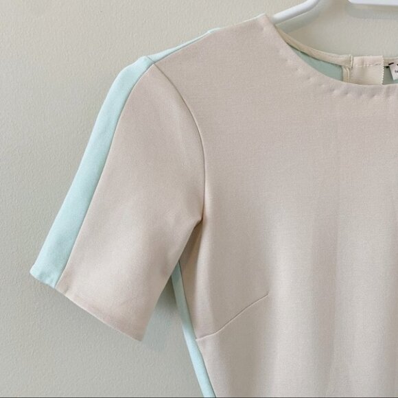 Aritzia Wilfred Mignonne Mini Dress Bodycon Short Sleeve Taupe Colorblock XS - Picture 7 of 12